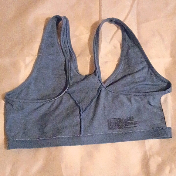 SET OF TWO- Girls sports bras/trainers (Grey and blue) NWOT - Picture 11 of 12